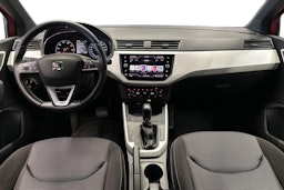 vihreä SEAT Arona 2018 kuva 9.