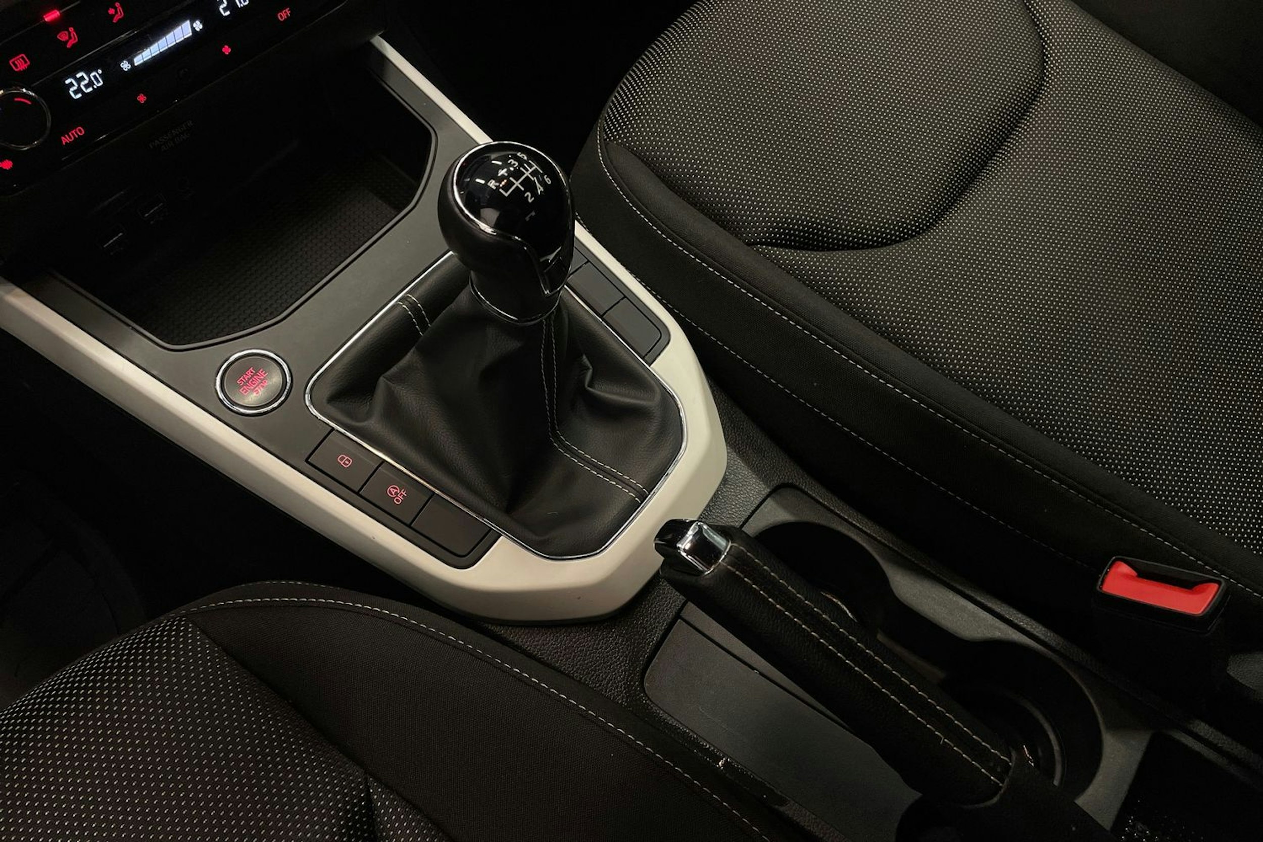 Hopea SEAT Arona 2018 kuva 19.