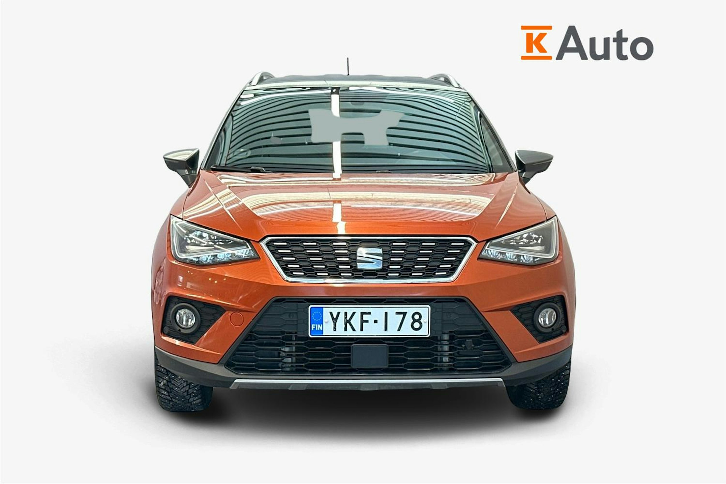 oranssi SEAT Arona 2018 kuva 5.
