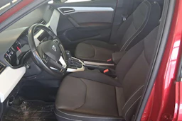 punainen SEAT Arona 2019 kuva 7.