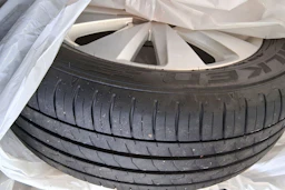 punainen SEAT Arona 2019 kuva 12.