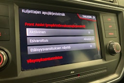 Oranssi SEAT Arona 2019 kuva 24.