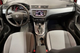 vihreä SEAT Arona 2019 kuva 8.