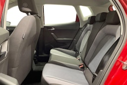 vihreä SEAT Arona 2019 kuva 9.