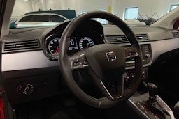 vihreä SEAT Arona 2019 kuva 24.