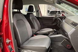 vihreä SEAT Arona 2019 kuva 25.