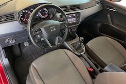 punainen SEAT Arona 2019 kuva 7.