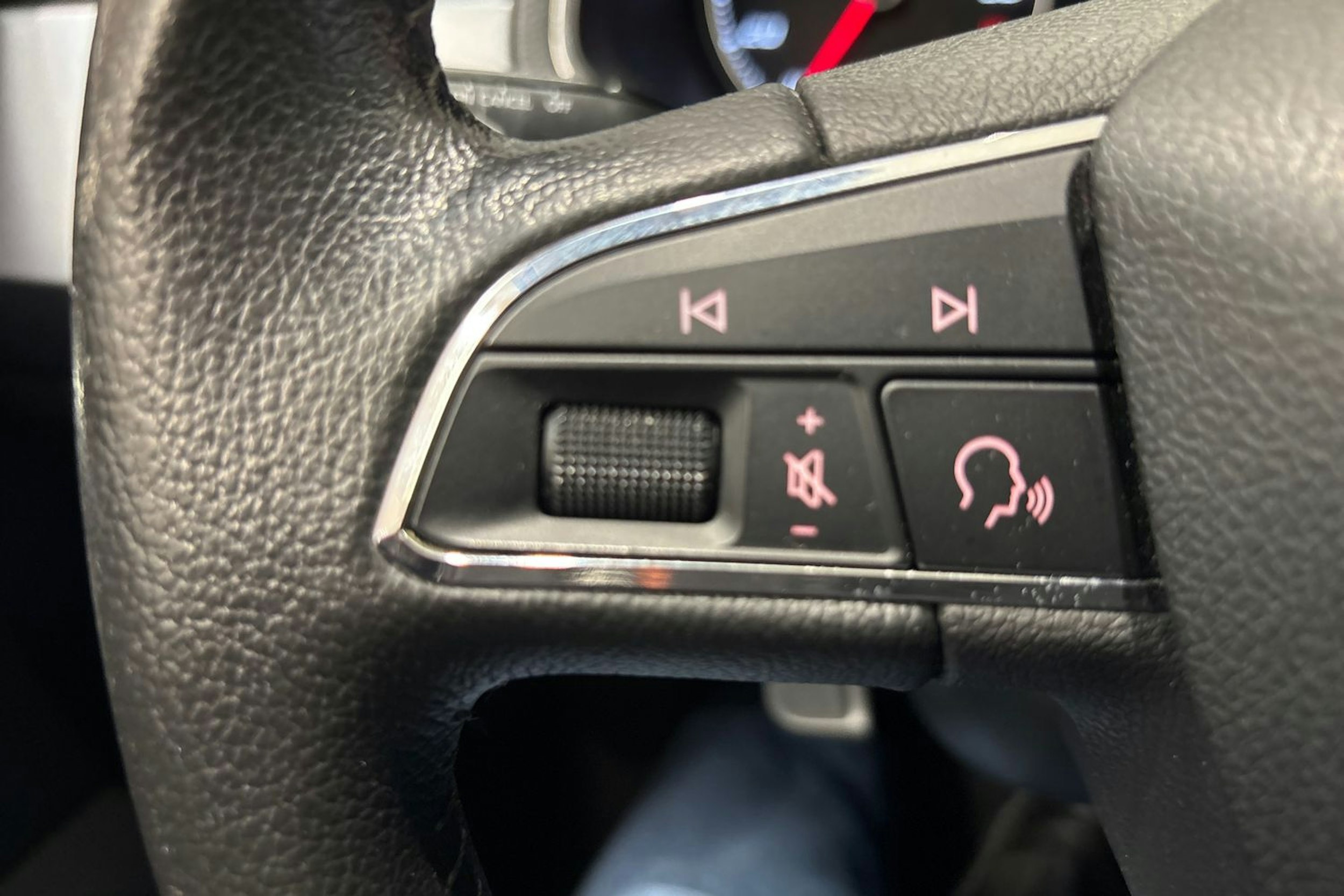 vihreä SEAT Arona 2019 kuva 20.