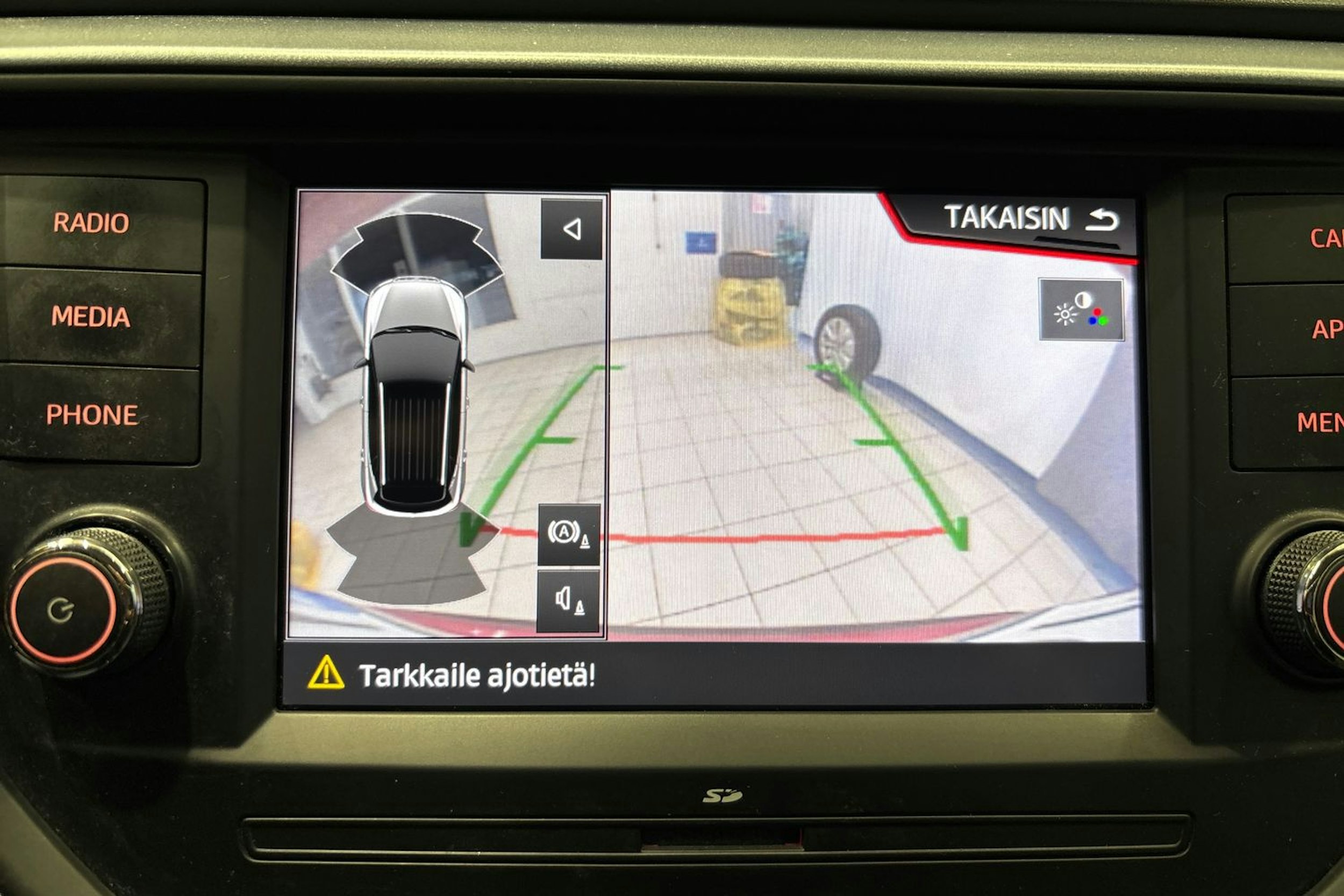 vihreä SEAT Arona 2019 kuva 22.