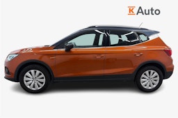 Oranssi SEAT Arona 2020 kuva 6.