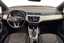 Oranssi SEAT Arona 2020 kuva 9.