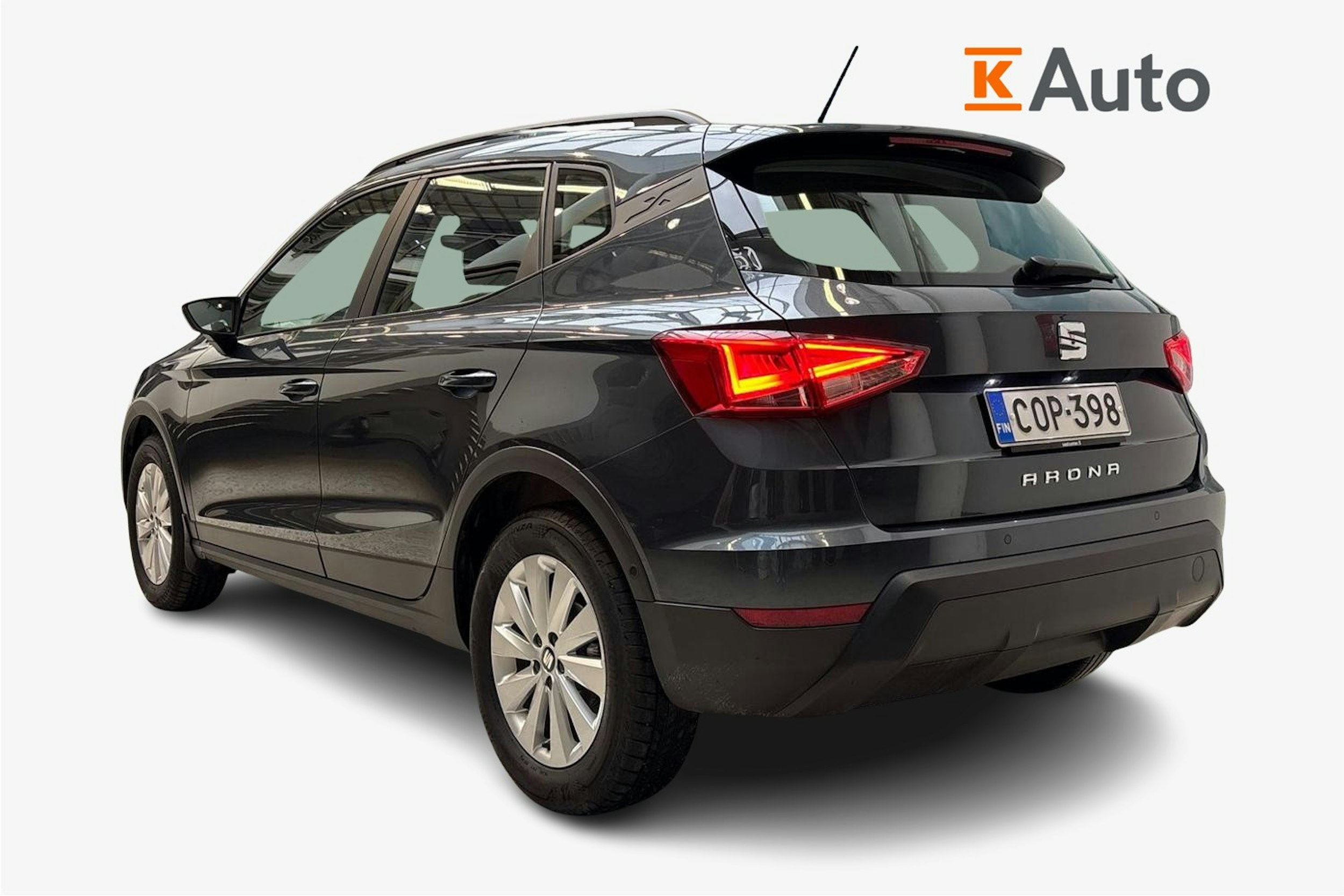 harmaa SEAT Arona 2020 kuva 2.