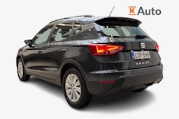 harmaa SEAT Arona 2020 kuva 2.