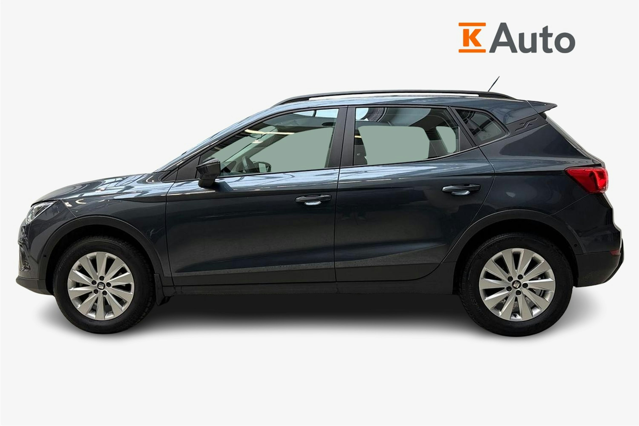 harmaa SEAT Arona 2020 kuva 5.