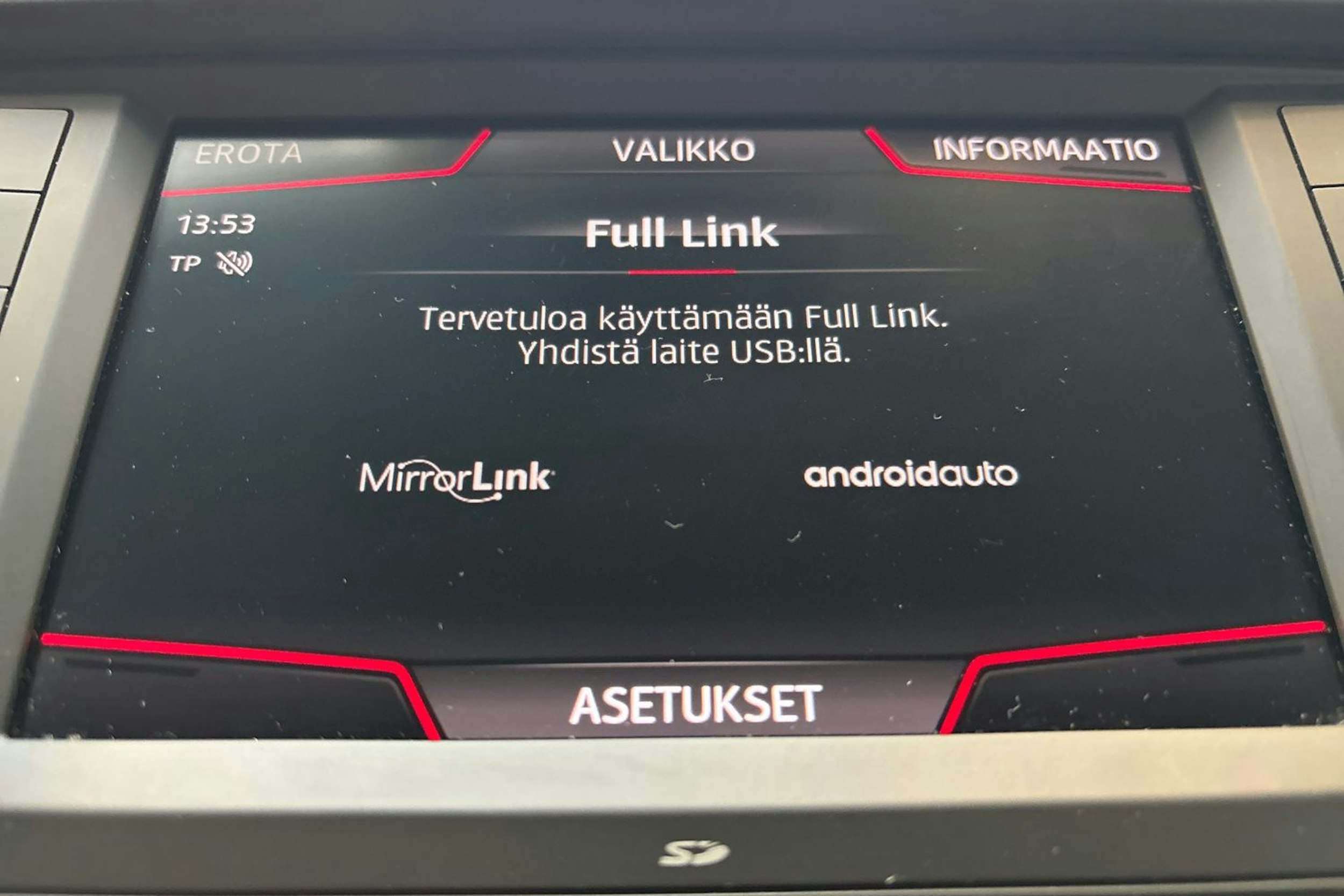 harmaa SEAT Arona 2020 kuva 17.