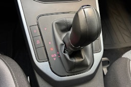 harmaa SEAT Arona 2020 kuva 20.