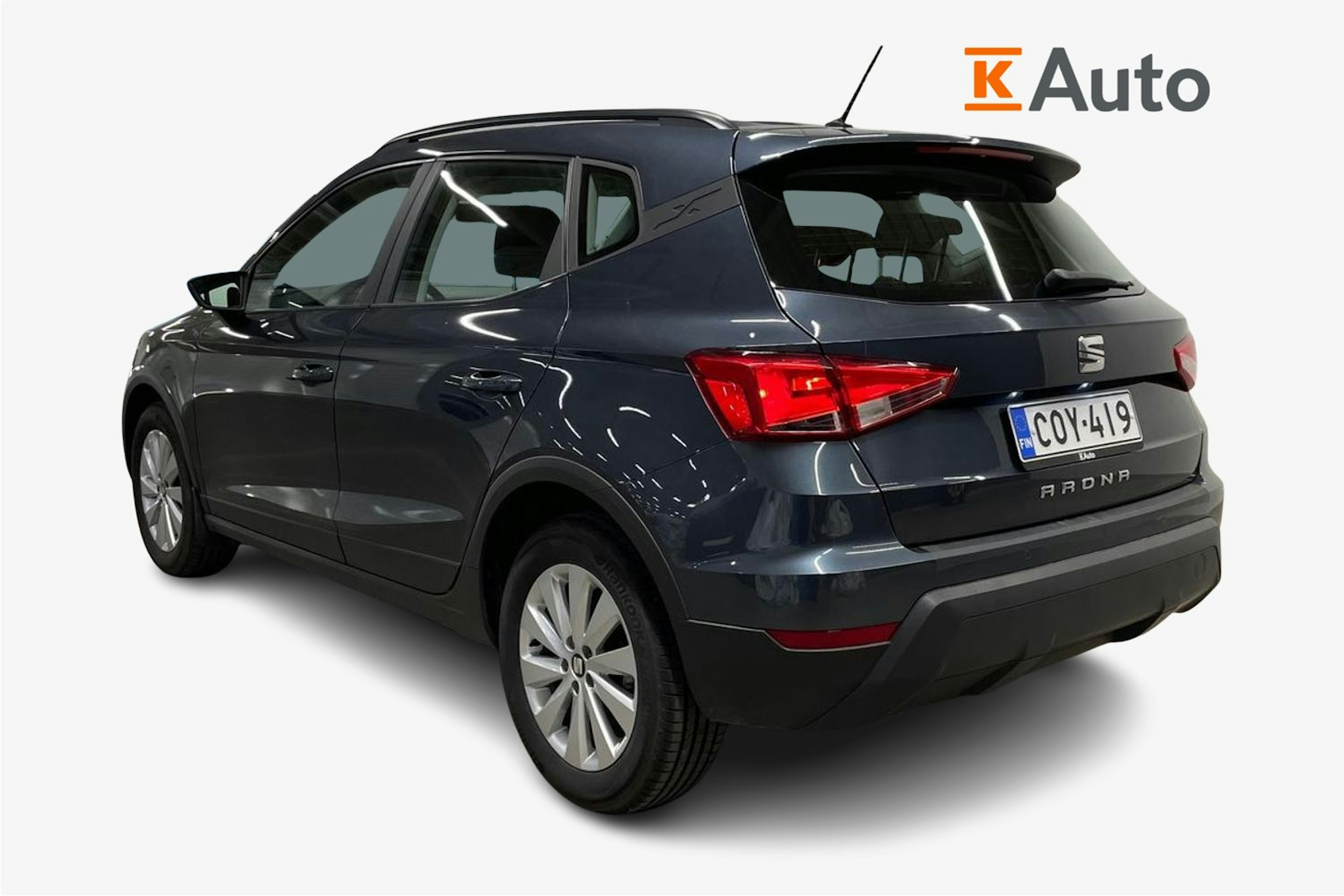 harmaa SEAT Arona 2020 kuva 2.