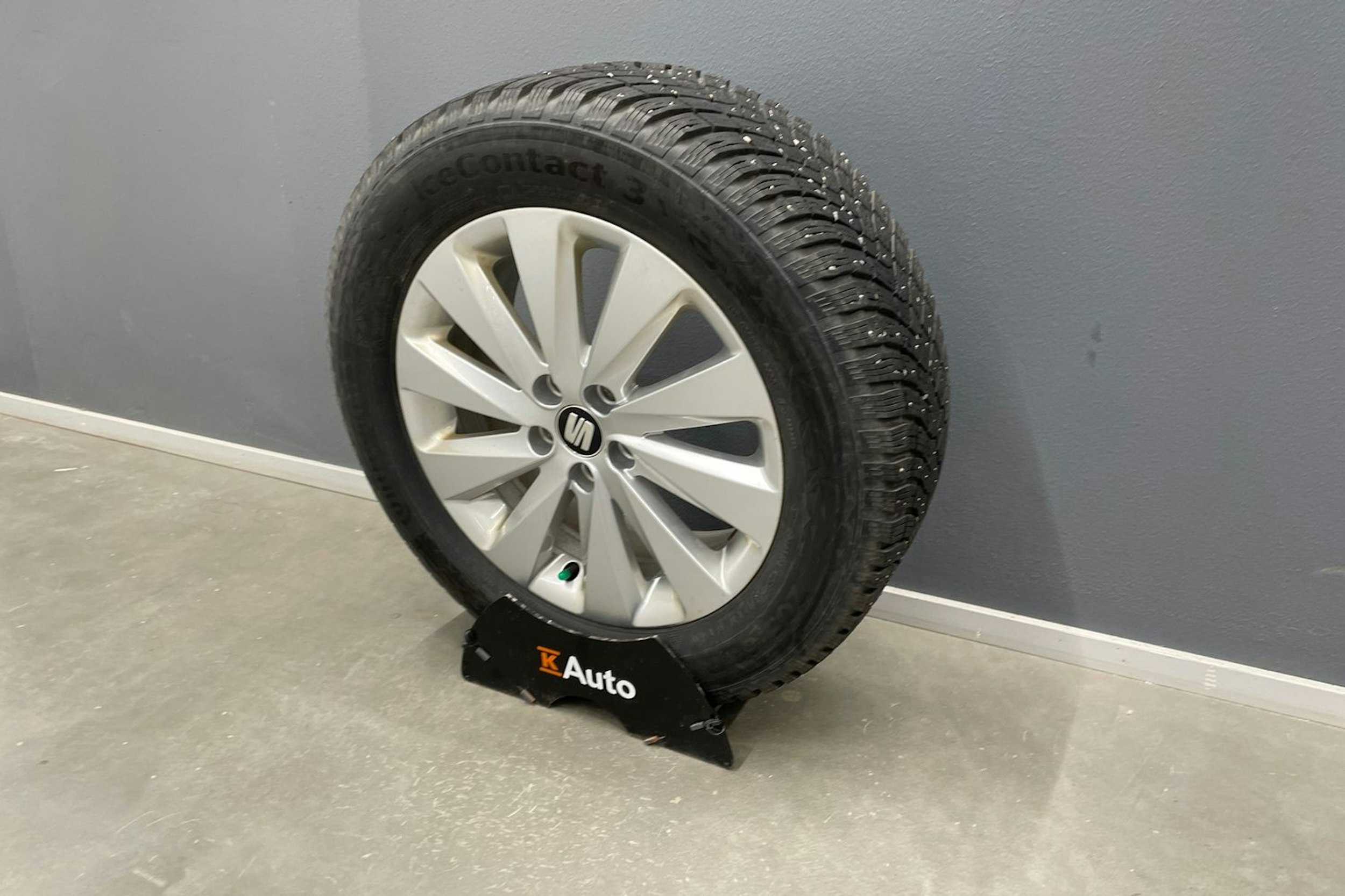 harmaa SEAT Arona 2020 kuva 14.