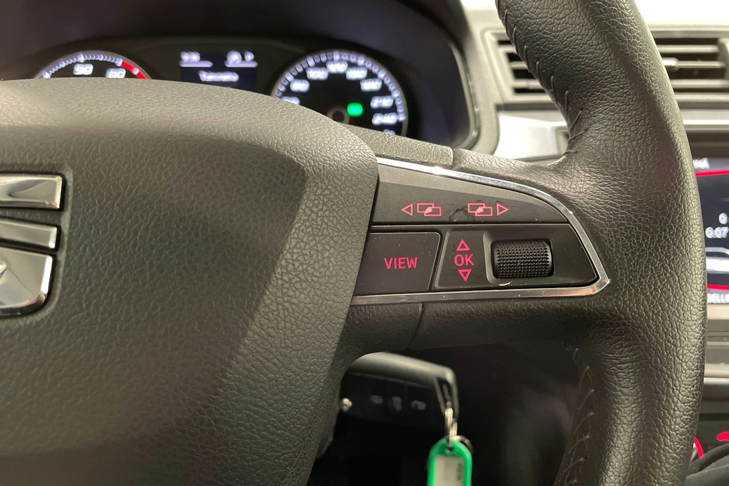 harmaa SEAT Arona 2020 kuva 23.