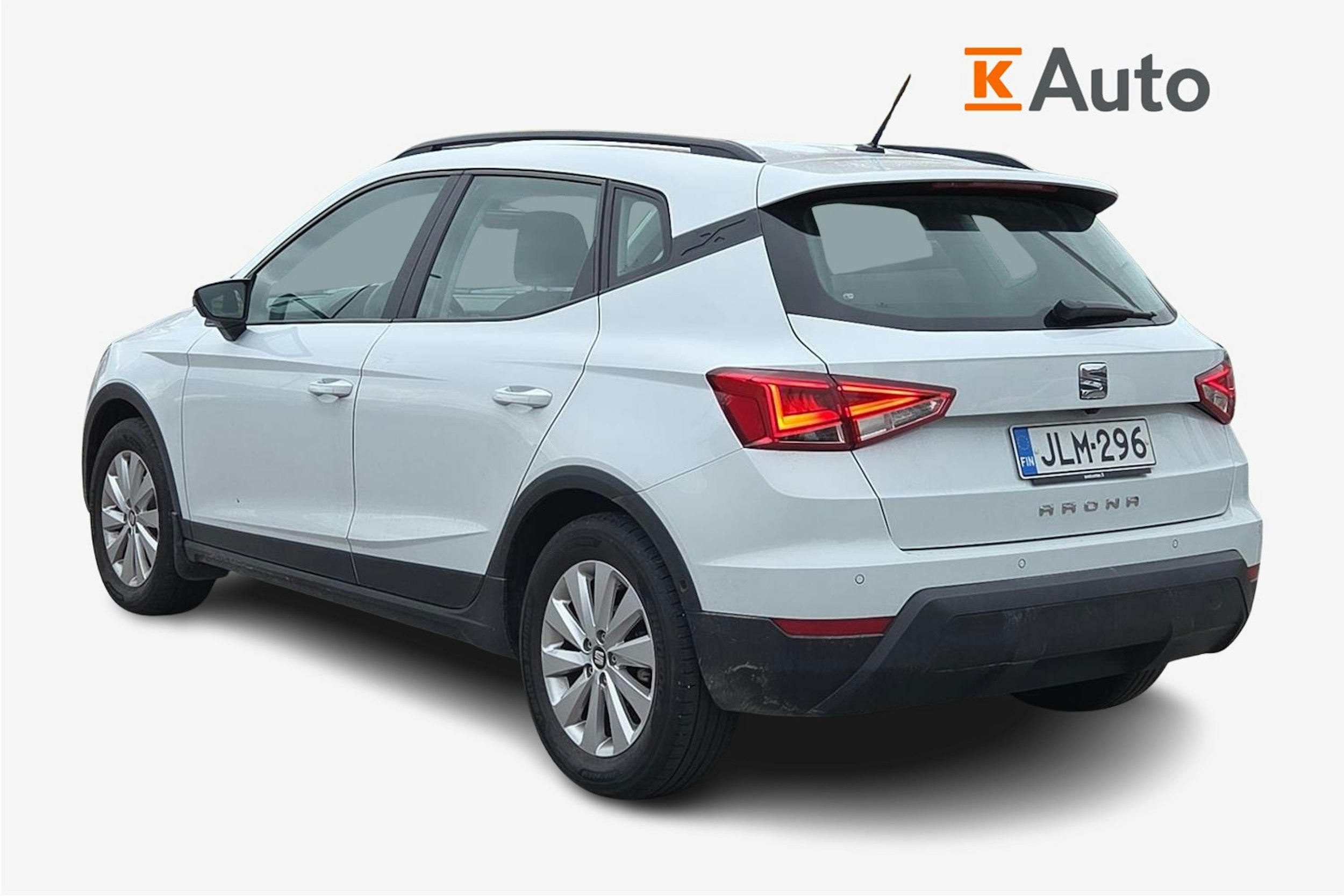 valkoinen SEAT Arona 2020 kuva 2.