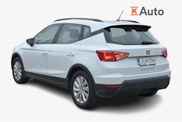 valkoinen SEAT Arona 2020 kuva 2.