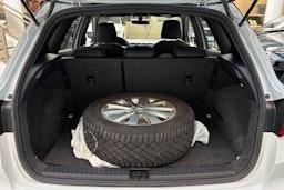 valkoinen SEAT Arona 2020 kuva 14.