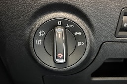 valkoinen SEAT Arona 2020 kuva 17.