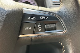 valkoinen SEAT Arona 2020 kuva 19.