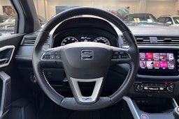 valkoinen SEAT Arona 2020 kuva 20.