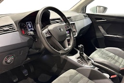 valkoinen SEAT Arona 2020 kuva 7.