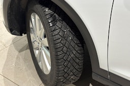 valkoinen SEAT Arona 2020 kuva 13.