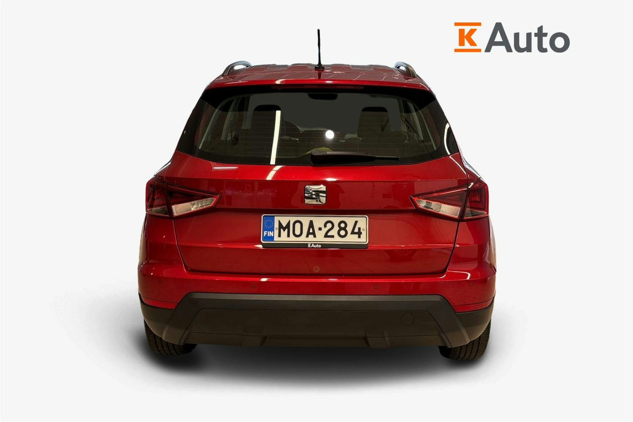 met. punainen SEAT Arona 2020 kuva 3.