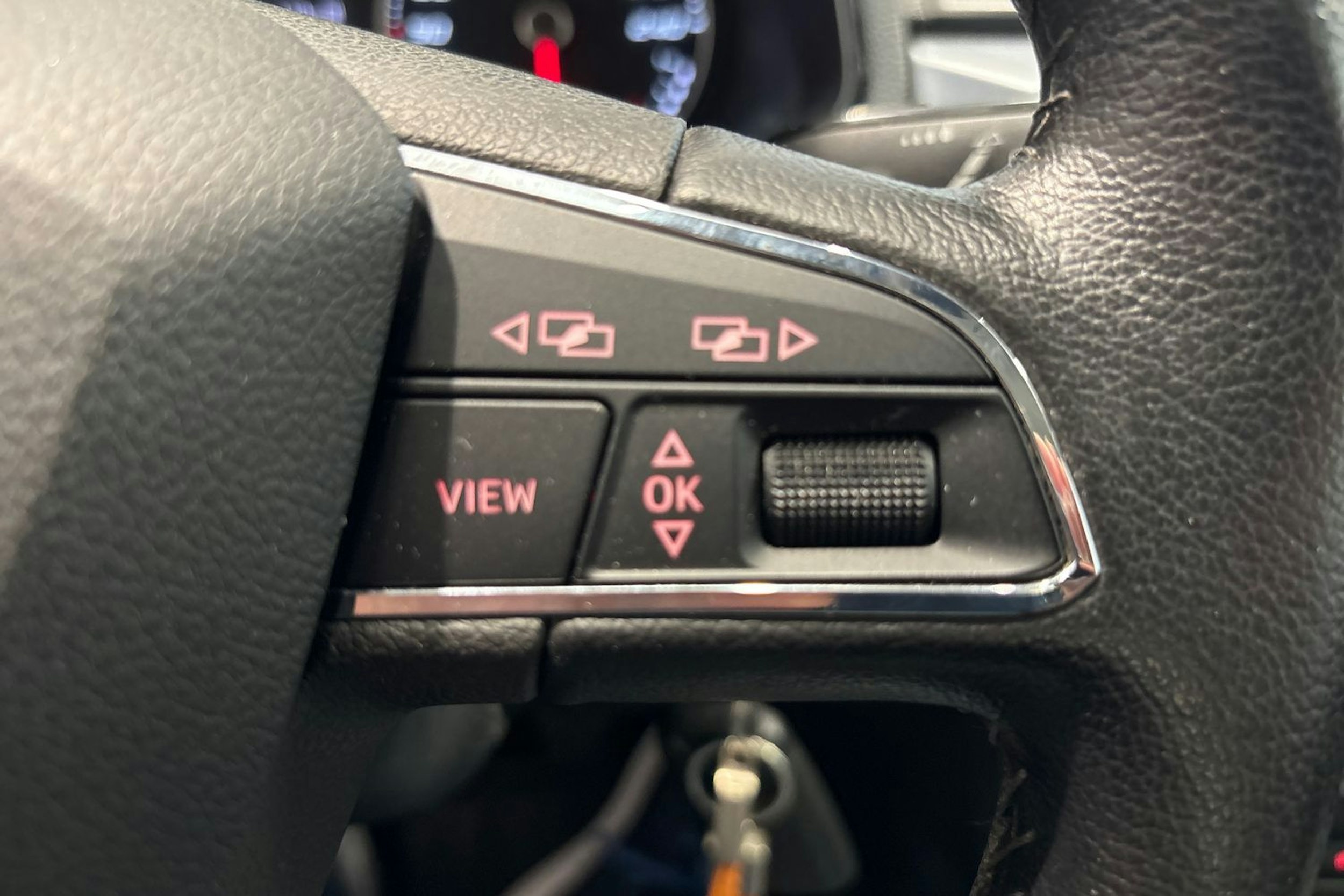 met. punainen SEAT Arona 2020 kuva 12.