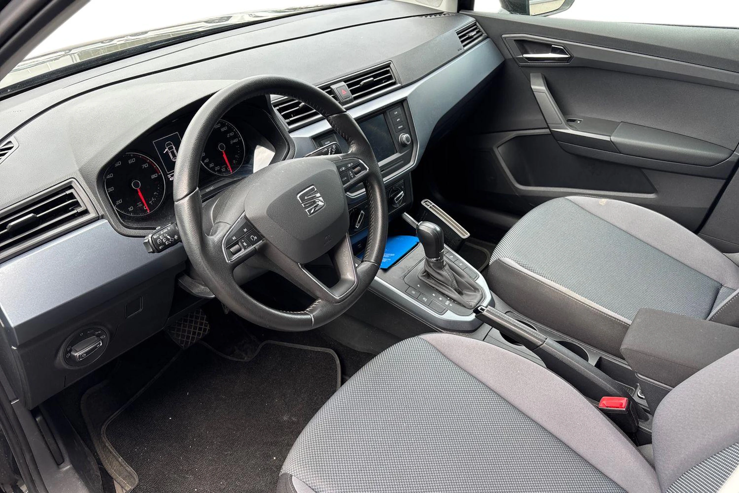 musta SEAT Arona 2020 kuva 3.