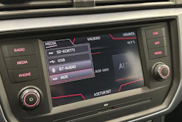 musta SEAT Arona 2020 kuva 18.