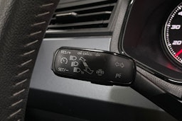 Valkoinen SEAT Arona 2021 kuva 16.