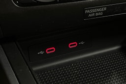 Valkoinen SEAT Arona 2021 kuva 27.