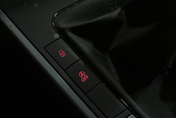 Valkoinen SEAT Arona 2021 kuva 28.