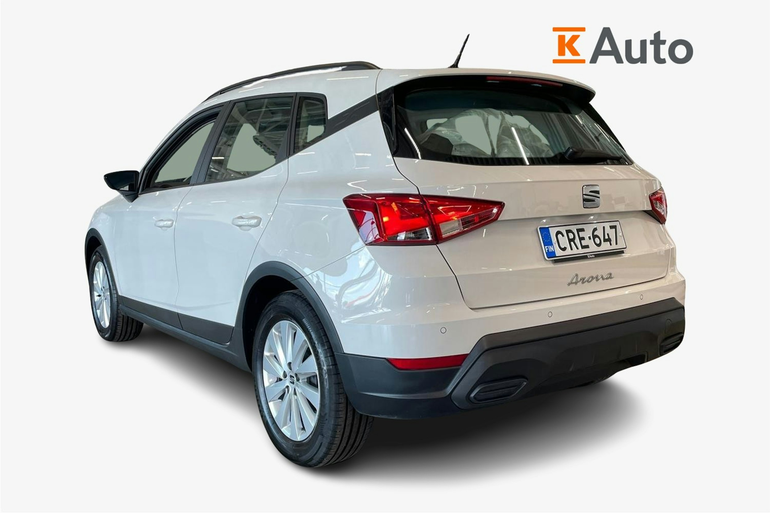 valkoinen SEAT Arona 2022 kuva 2.