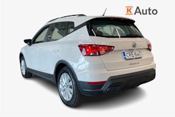 valkoinen SEAT Arona 2022 kuva 2.