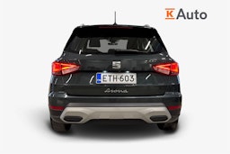 vihreä SEAT Arona 2022 kuva 3.