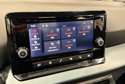 vihreä SEAT Arona 2022 kuva 22.