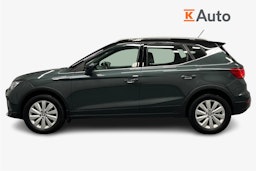 vihreä SEAT Arona 2022 kuva 9.