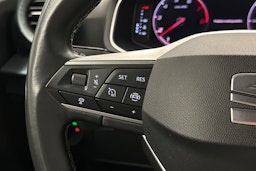 vihreä SEAT Arona 2022 kuva 20.