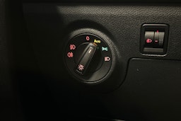 vihreä SEAT Arona 2022 kuva 23.