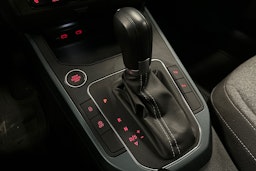 vihreä SEAT Arona 2022 kuva 30.