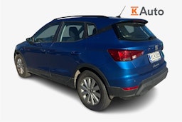 Oranssi SEAT Arona 2022 kuva 2.