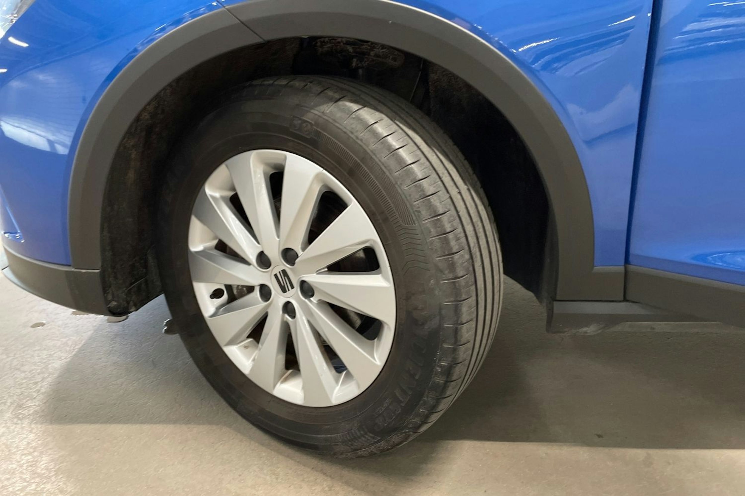 Oranssi SEAT Arona 2022 kuva 10.