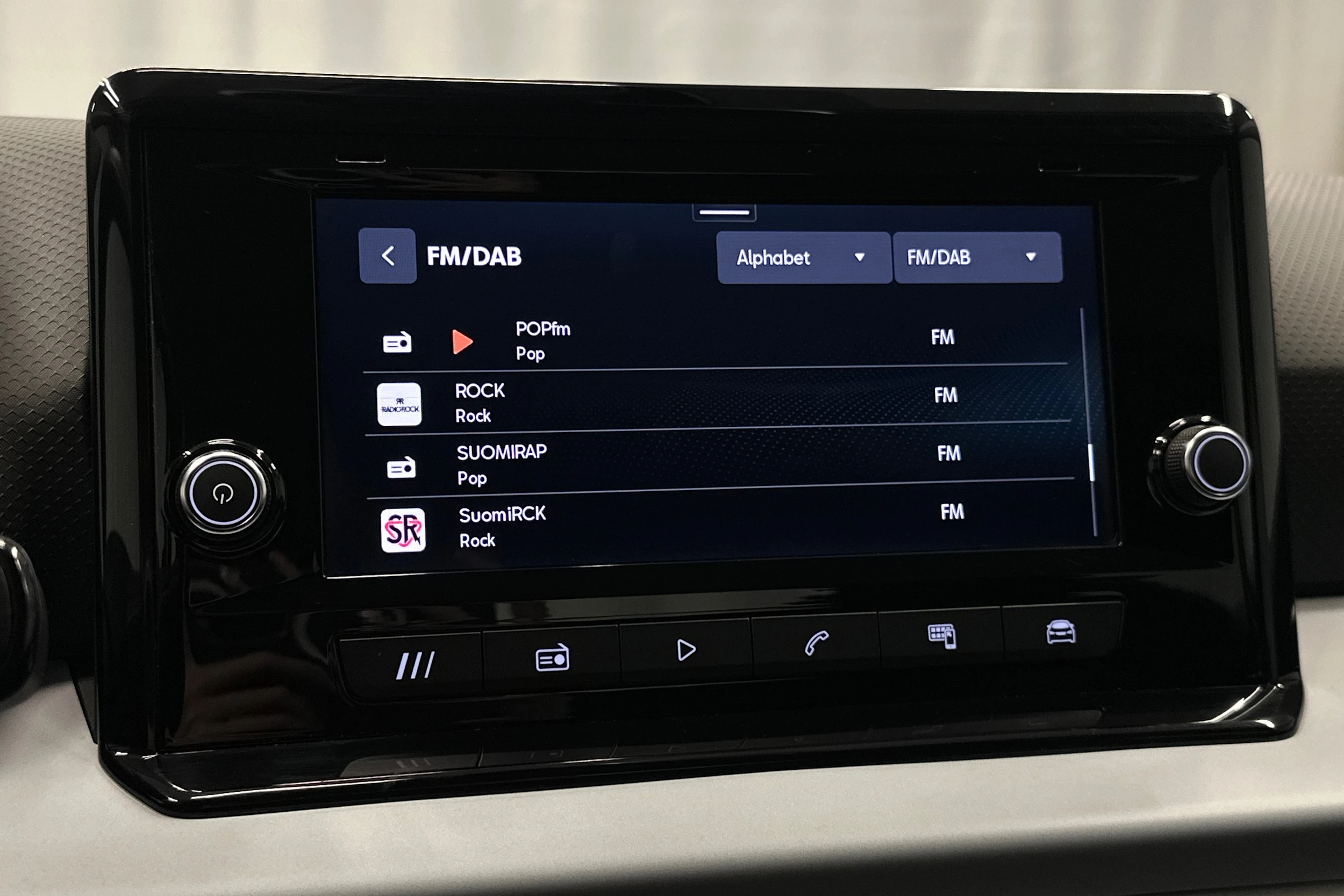 sininen SEAT Arona 2024 kuva 20.