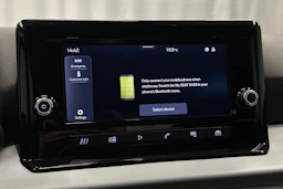 sininen SEAT Arona 2024 kuva 21.
